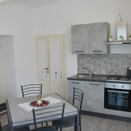 Apartment Lescen White Residence - Swimming *