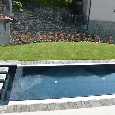 Lescen White Residence - Swimming 公寓 *